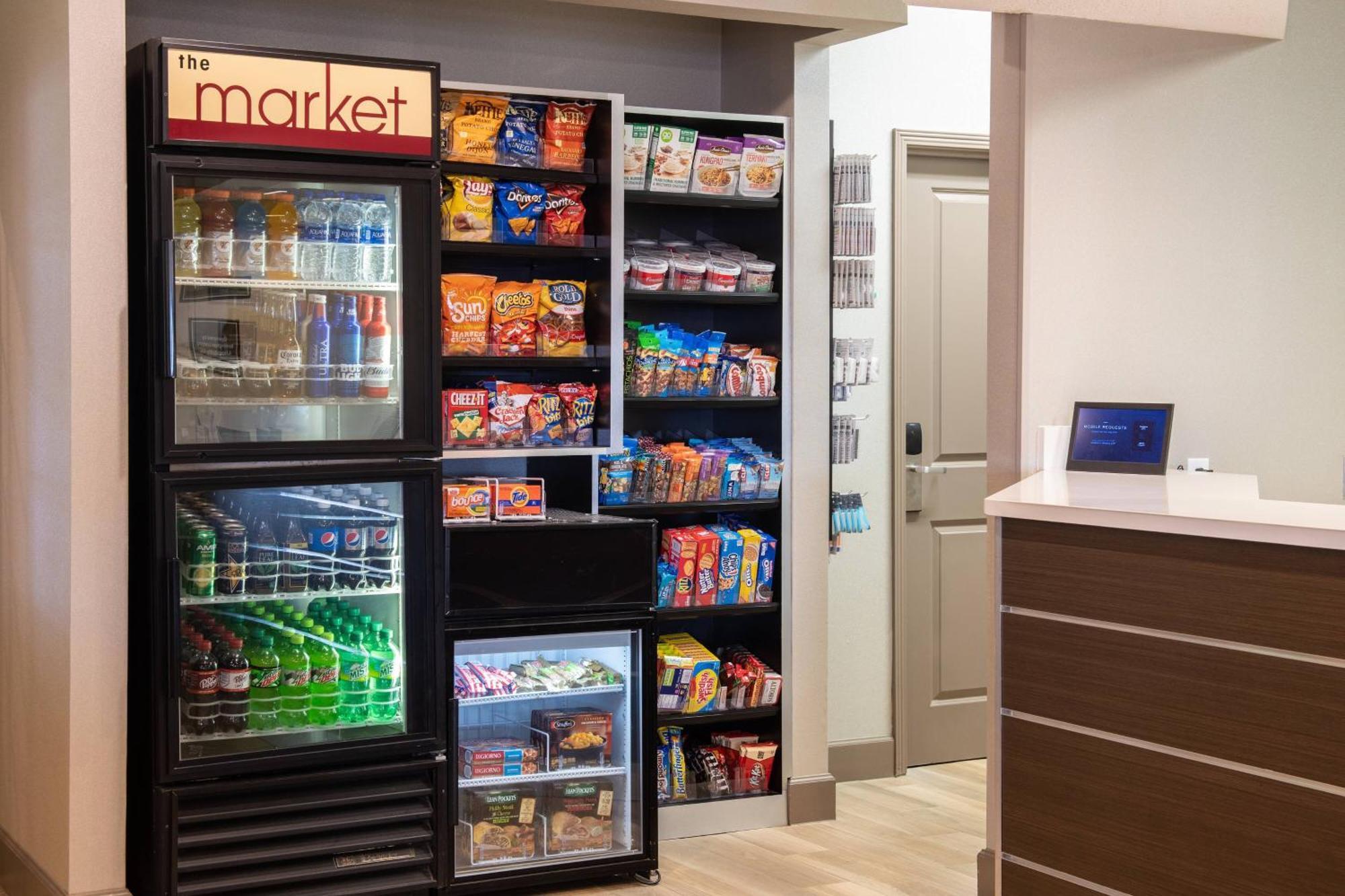 Residence Inn By Marriott Jacksonville Butler Boulevard Экстерьер фото