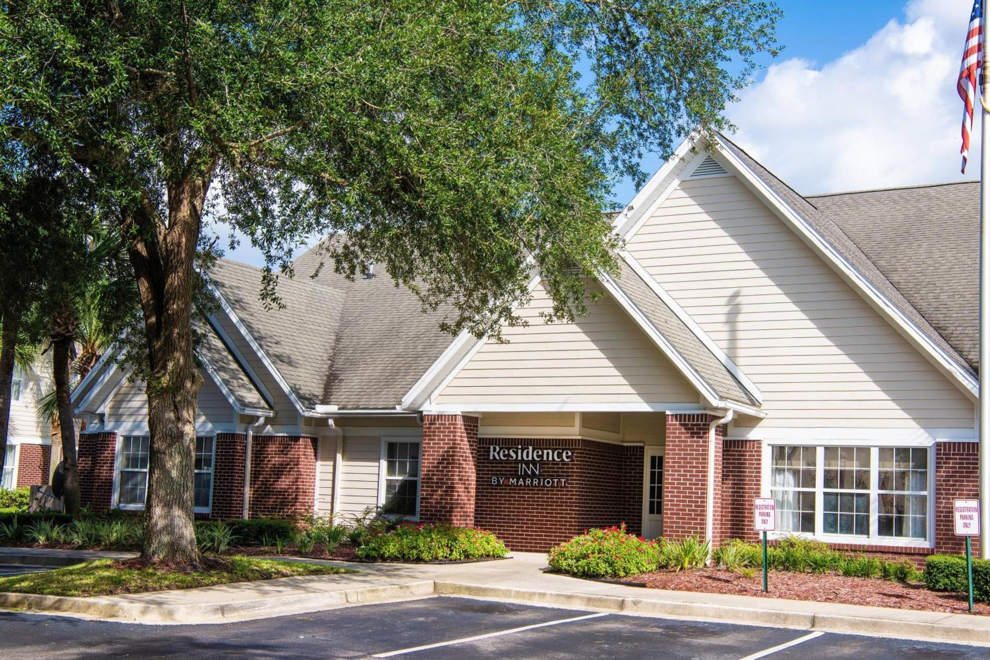Residence Inn By Marriott Jacksonville Butler Boulevard Экстерьер фото
